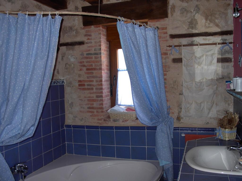 Casa Rural Pincherres Mata de Quintanar Room photo